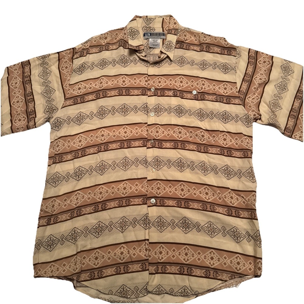 Untied Mens Large Rayon Short Sleeve Button Up Shirt‎ Geometric Tribal Tan Brown